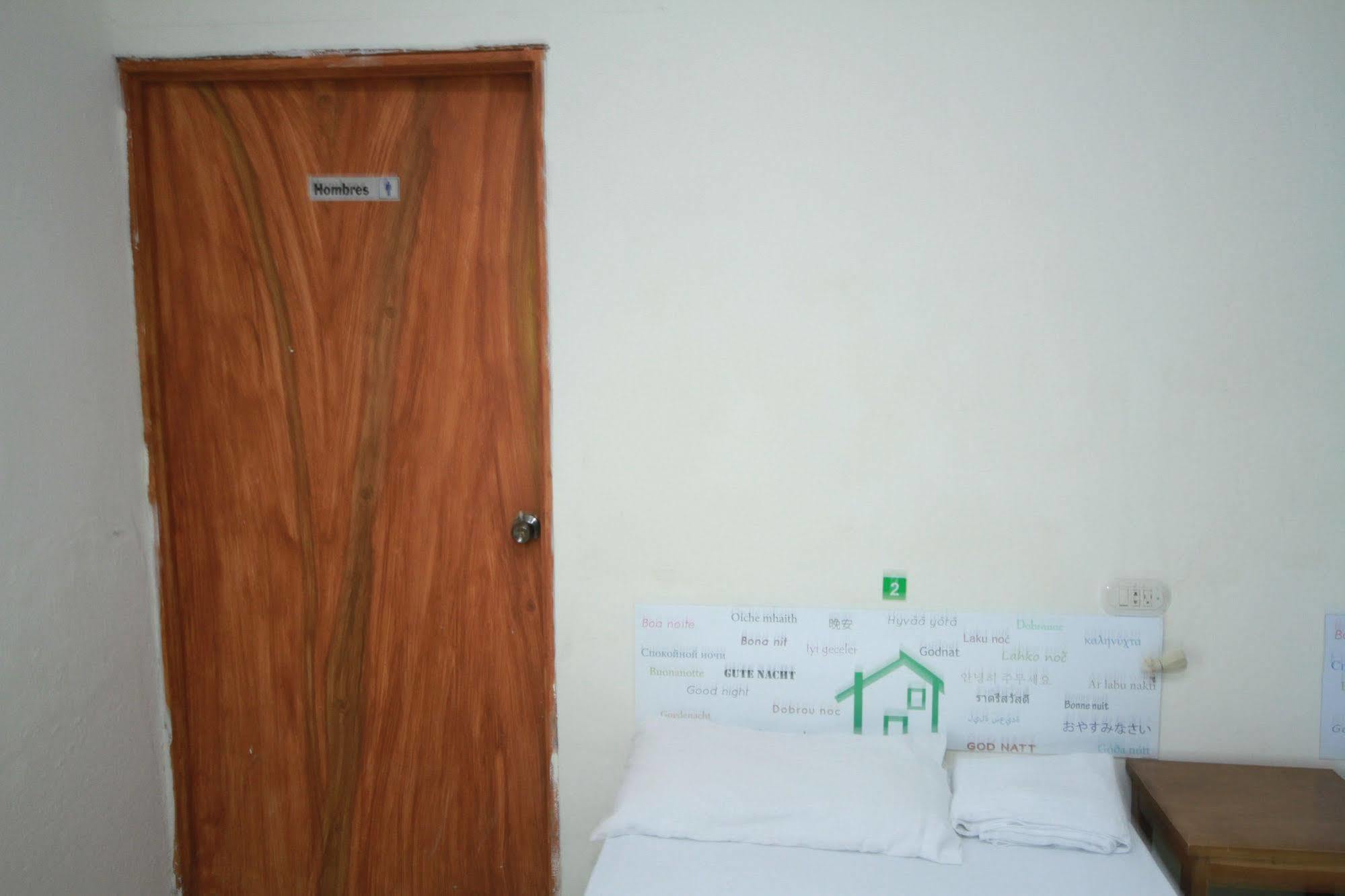 Hostal Casa Verde Santa Ana Exterior photo
